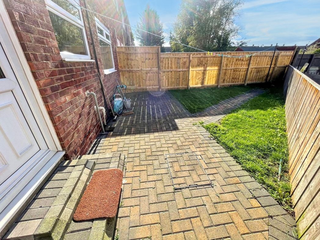 Property image 8 of 8
