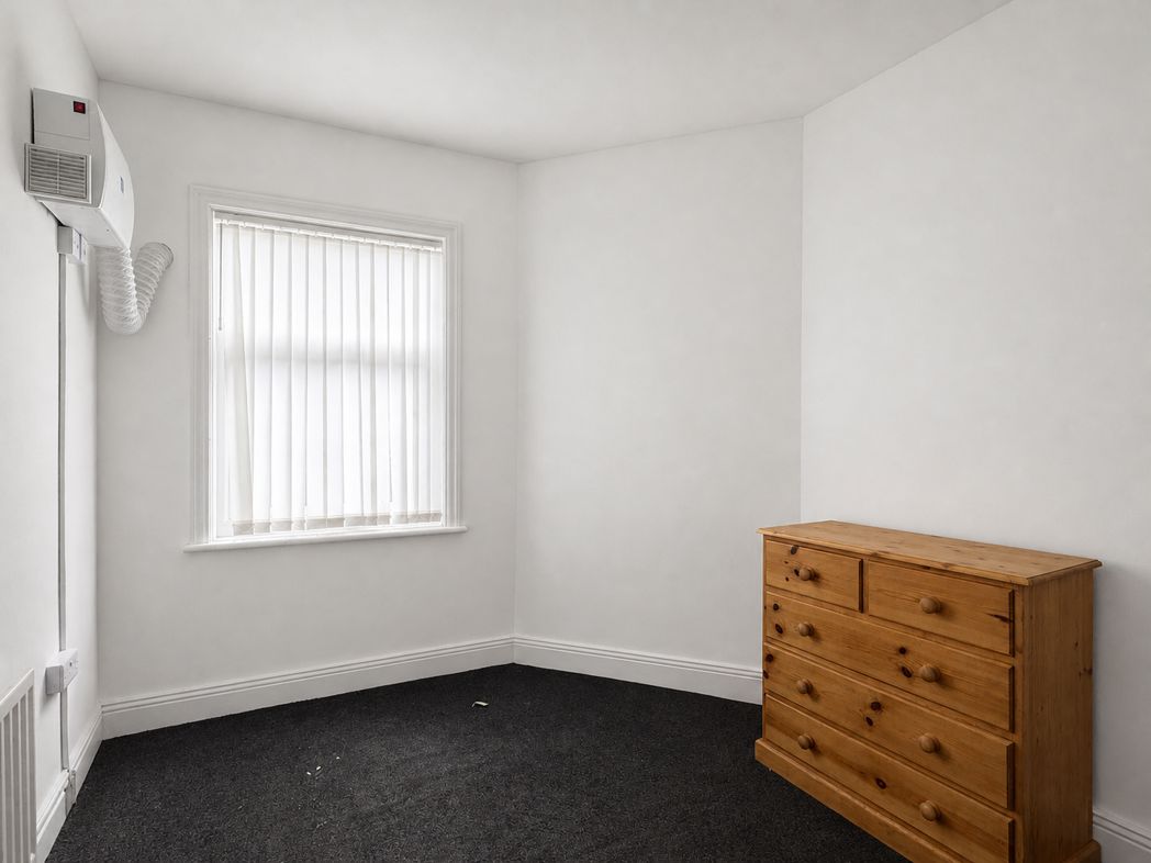 Property image 5 of 6