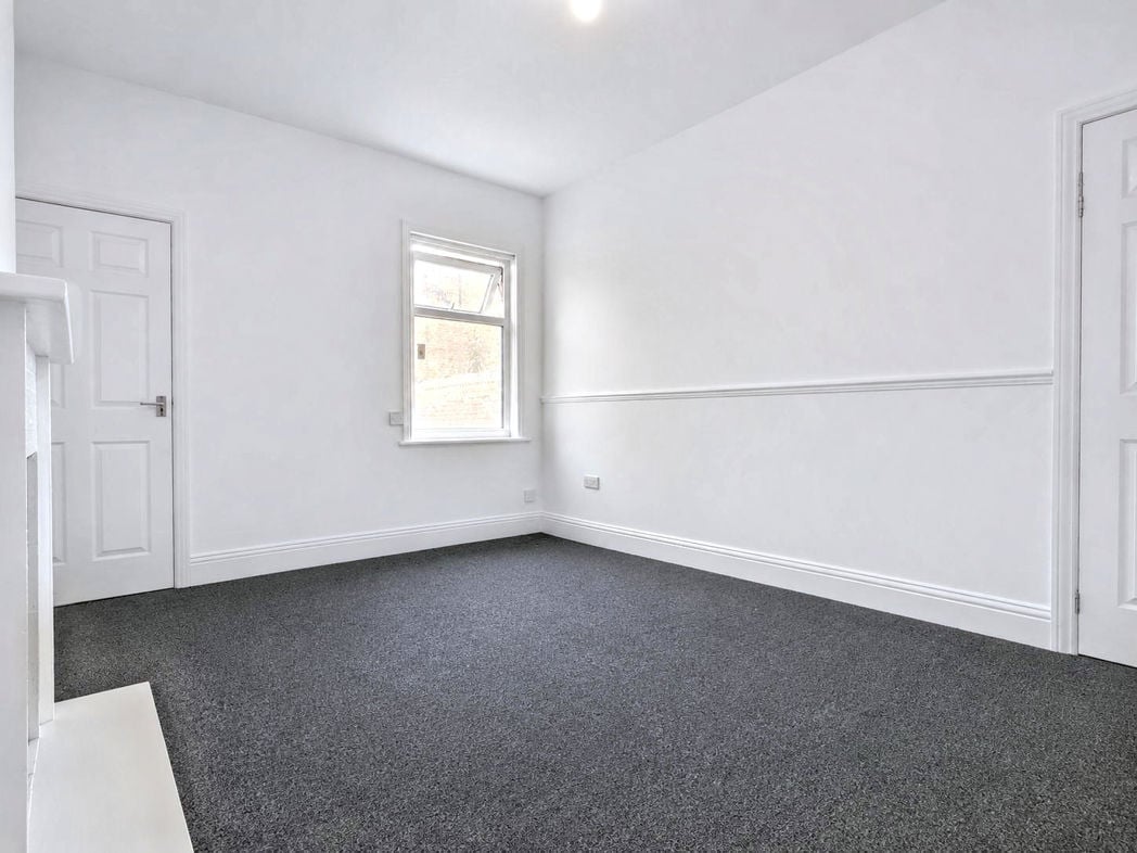 Property image 7 of 10