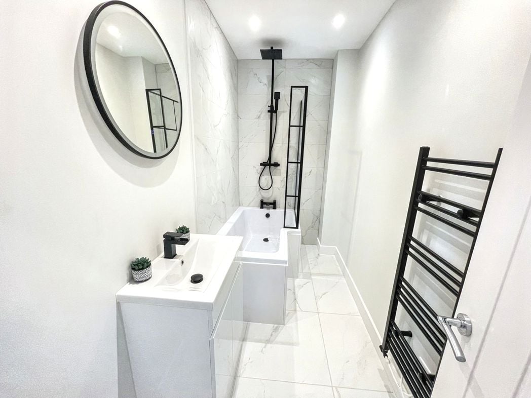 Property image 9 of 19