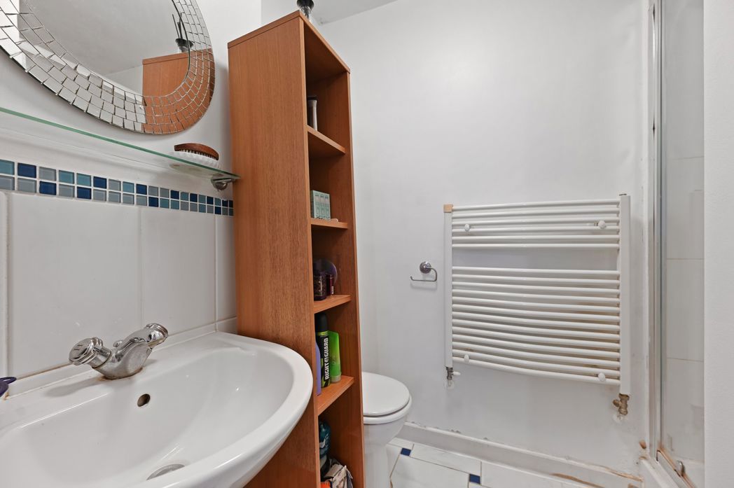 Property image 7 of 11