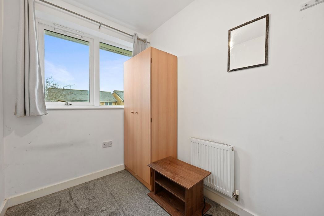 Property image 10 of 11