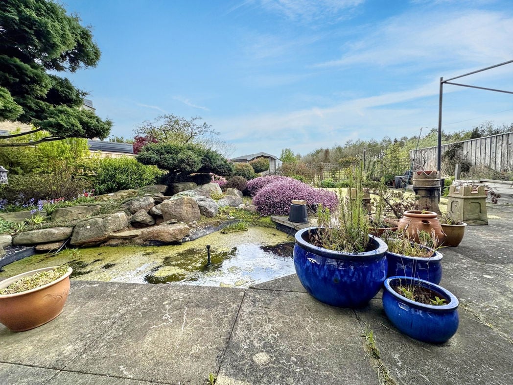 Property image 25 of 31