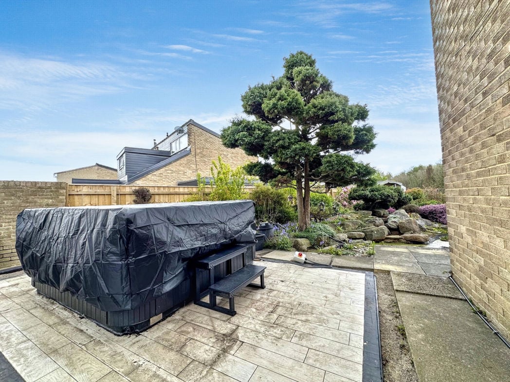 Property image 26 of 31