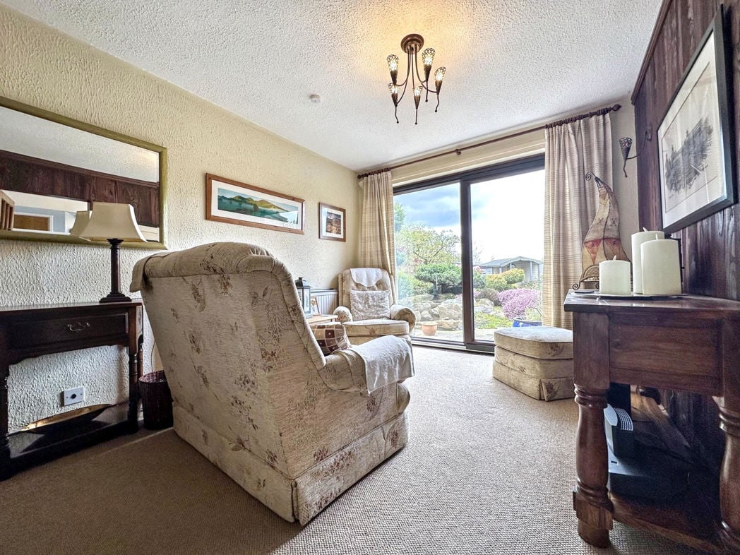 Property image 12 of 31