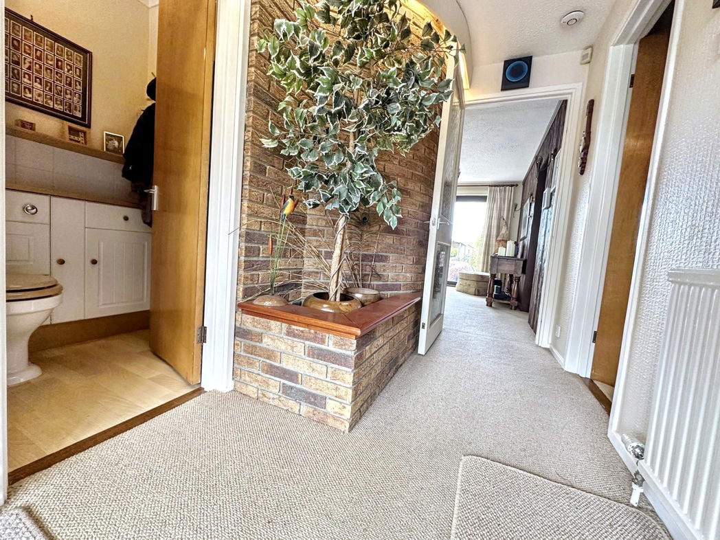 Property image 17 of 31