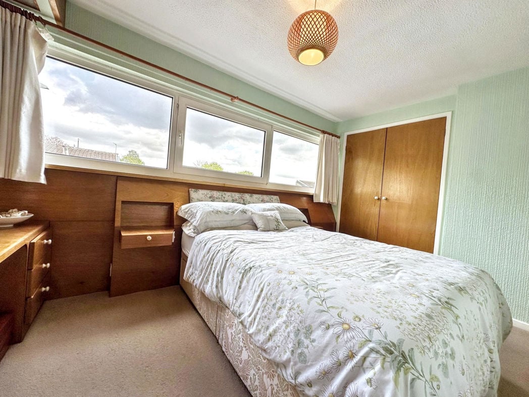 Property image 19 of 31