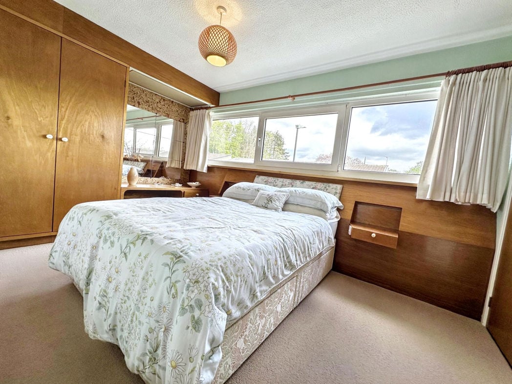 Property image 18 of 31