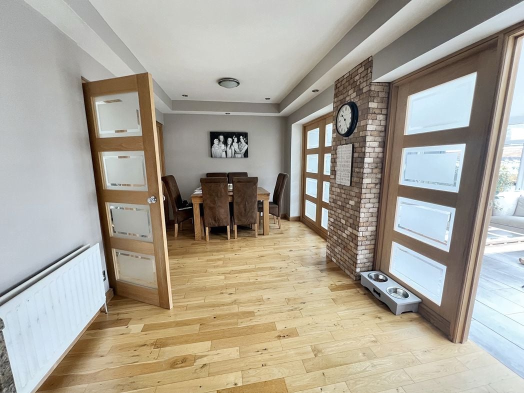 Property image 7 of 18