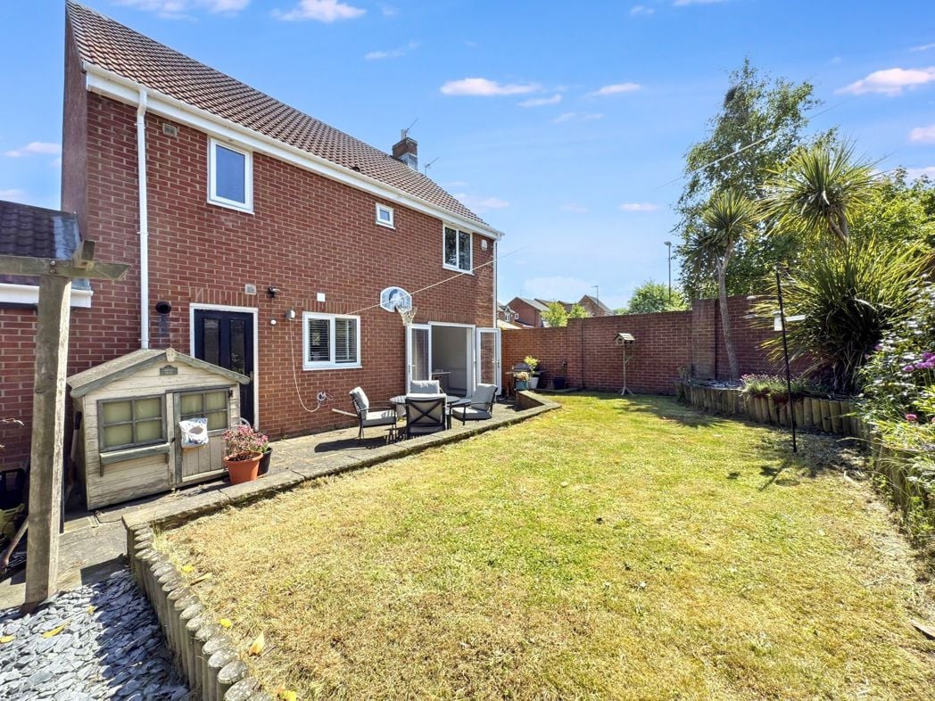 Property image 31 of 37