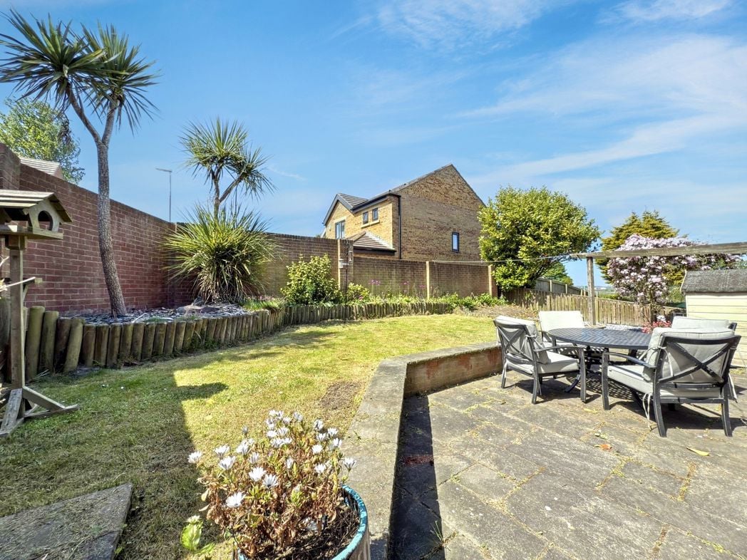 Property image 32 of 37