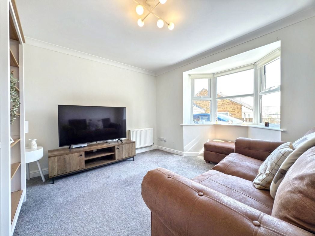 Property image 7 of 37