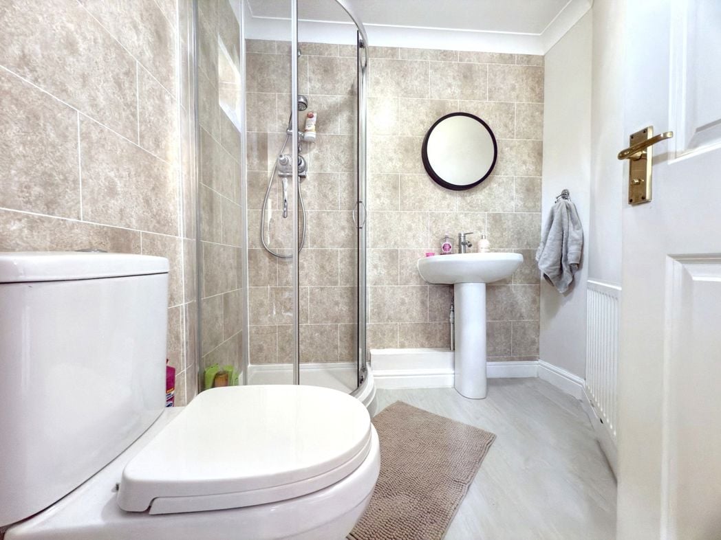 Property image 20 of 37