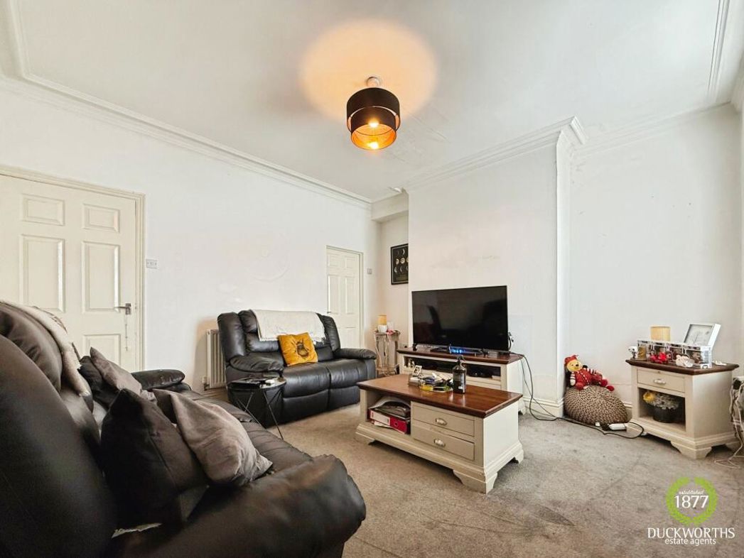 Property image 2 of 16