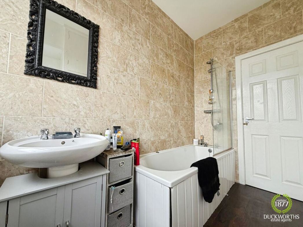 Property image 13 of 16
