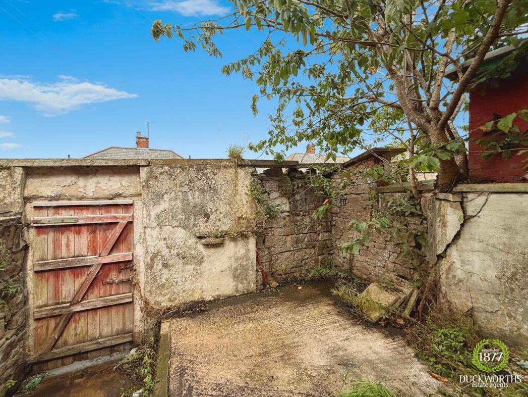 Property image 15 of 16