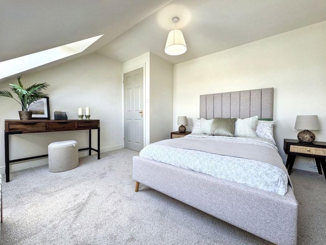 Property image 23 of 34