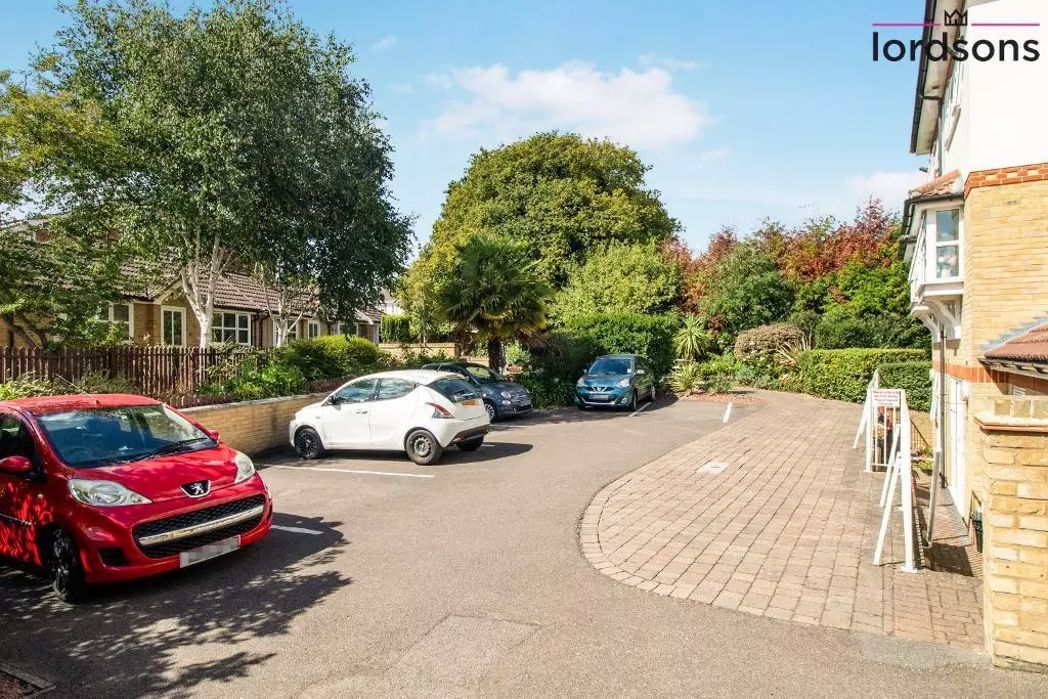 Property image 18 of 19