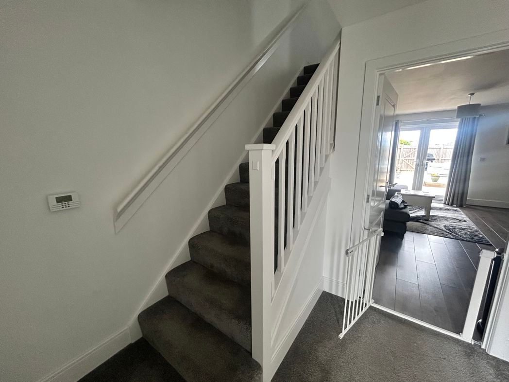 Property image 6 of 19