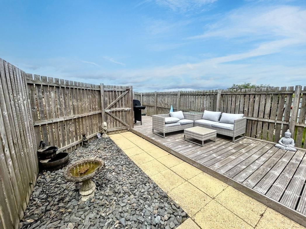 Property image 15 of 19