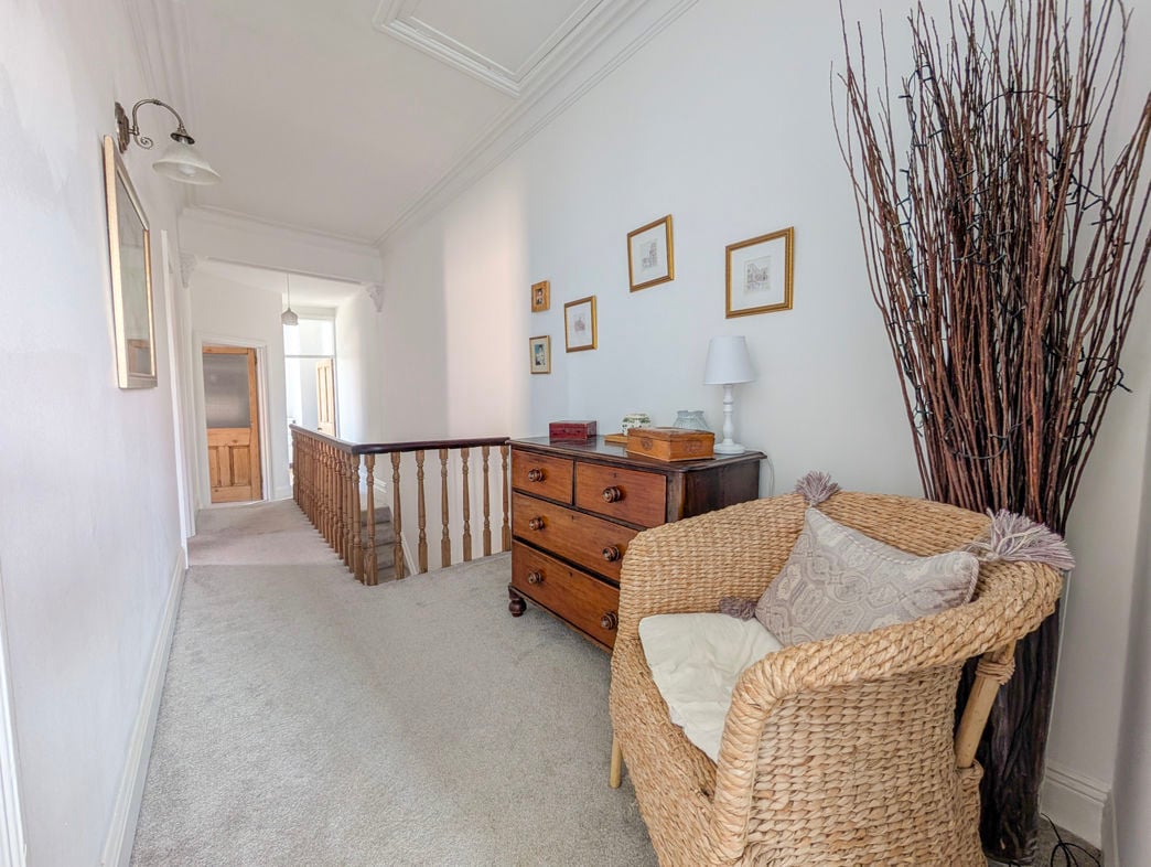Property image 19 of 27