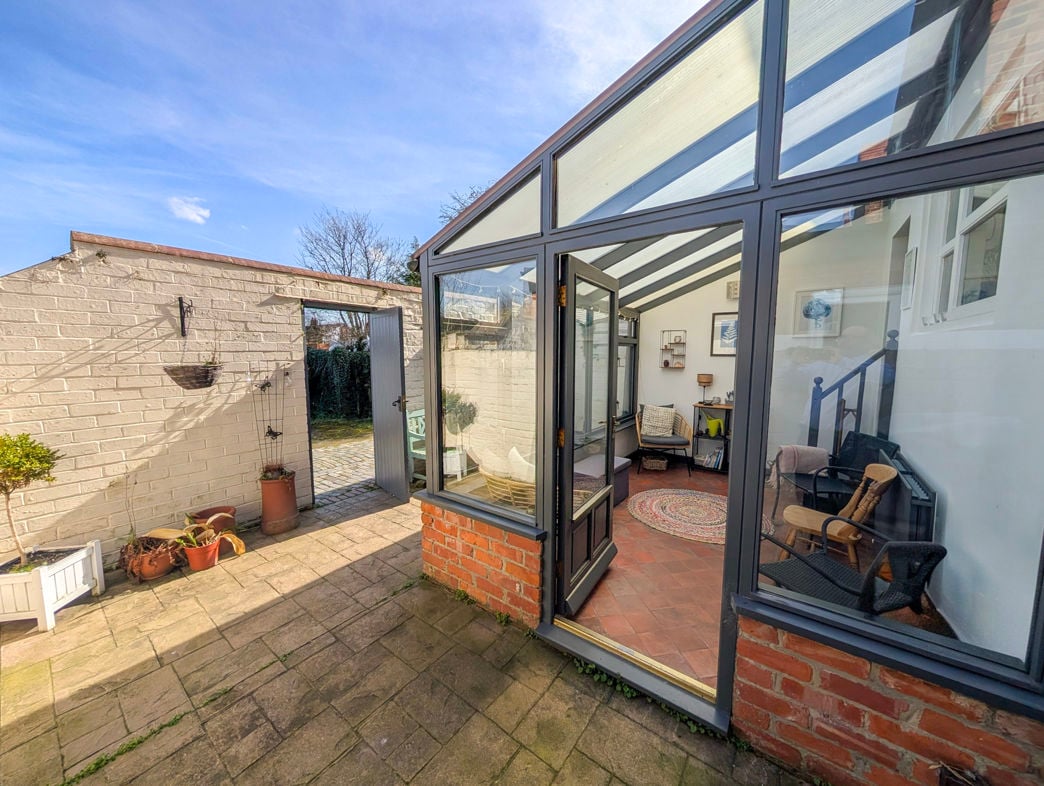 Property image 13 of 27