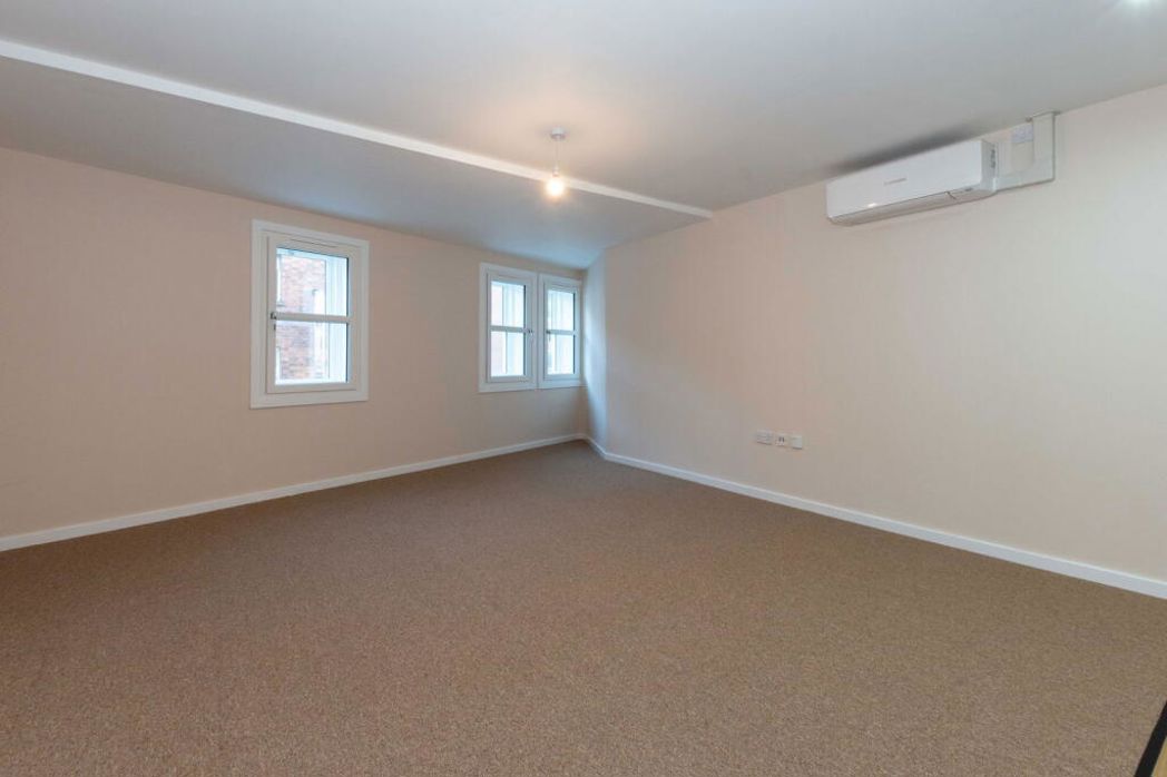 Property image 3 of 7