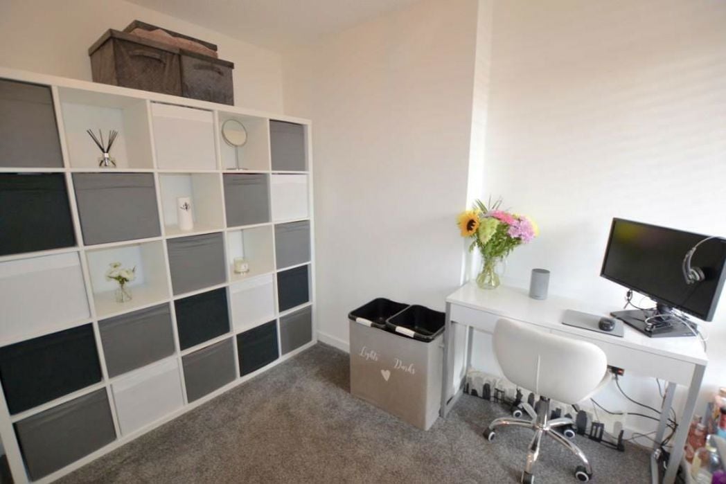 Property image 5 of 13