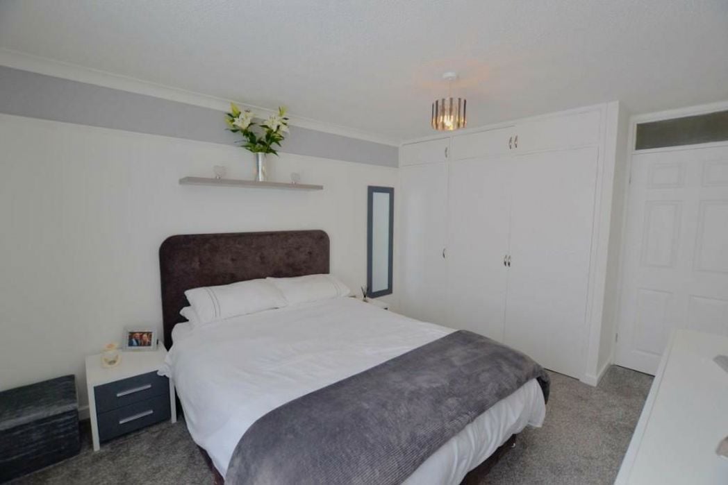 Property image 7 of 13