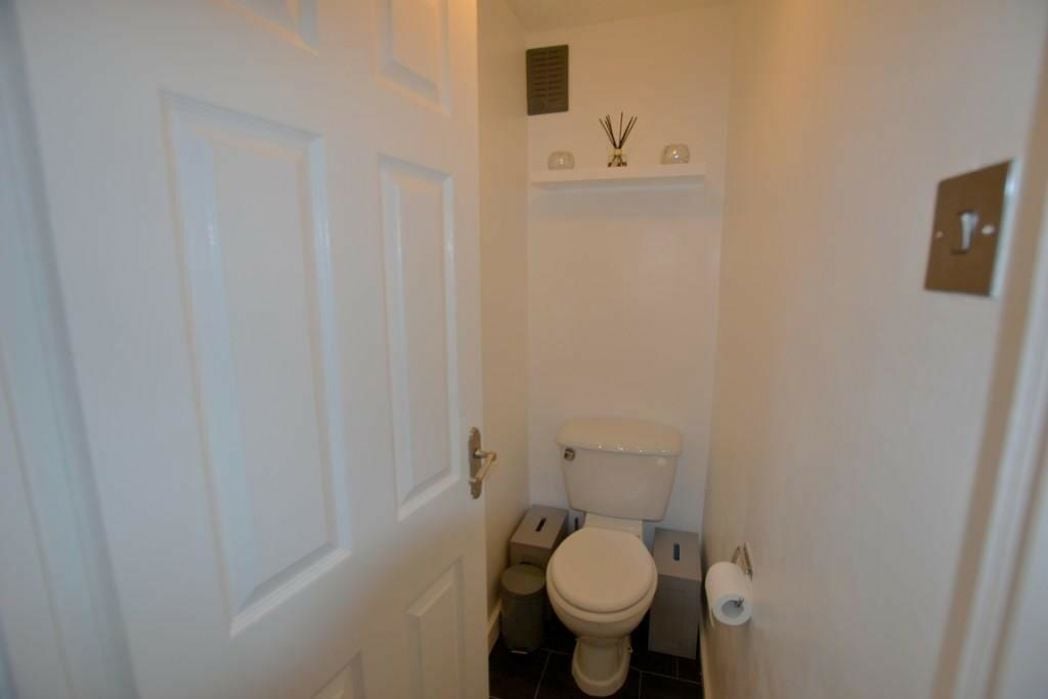 Property image 10 of 13
