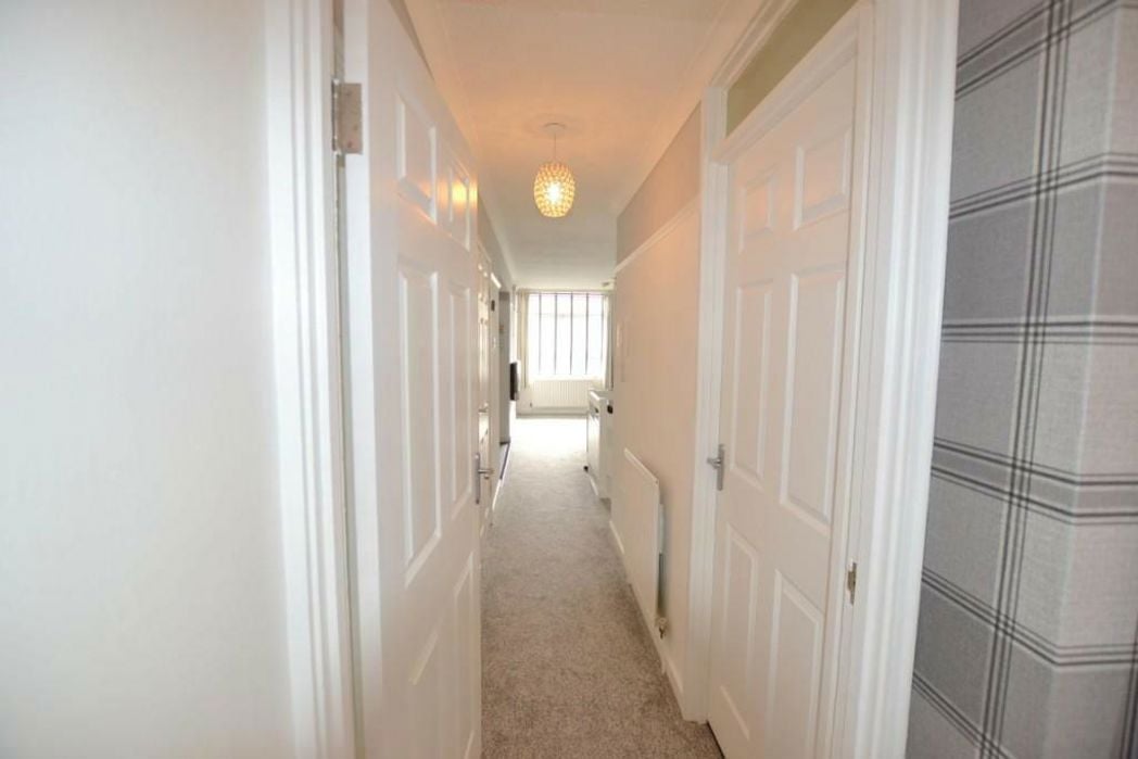 Property image 11 of 13