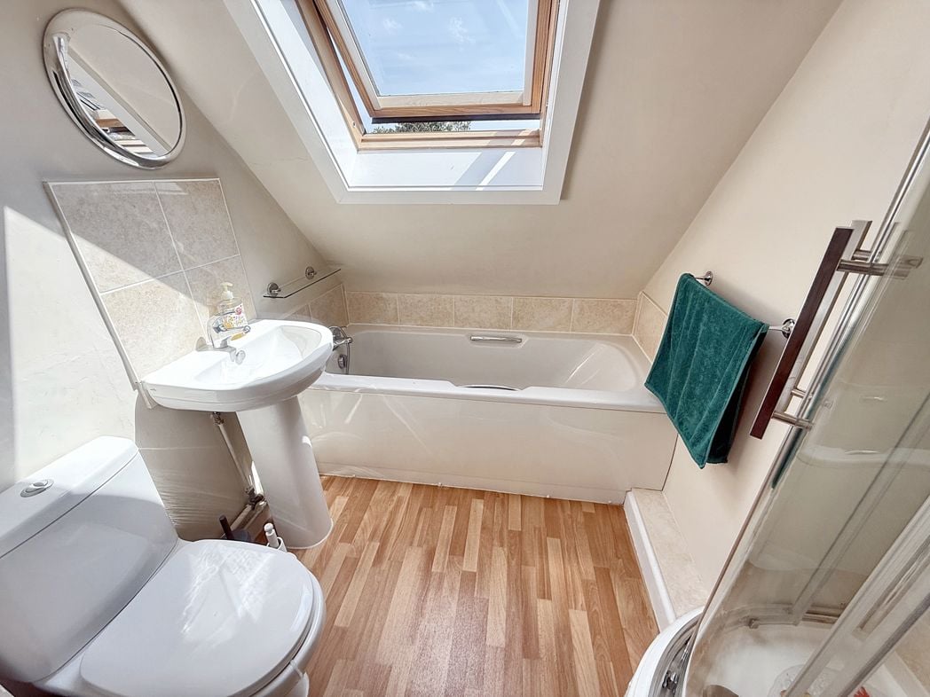 Property image 14 of 19