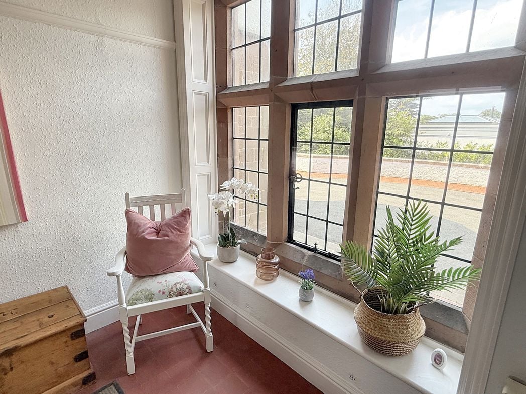 Property image 5 of 19
