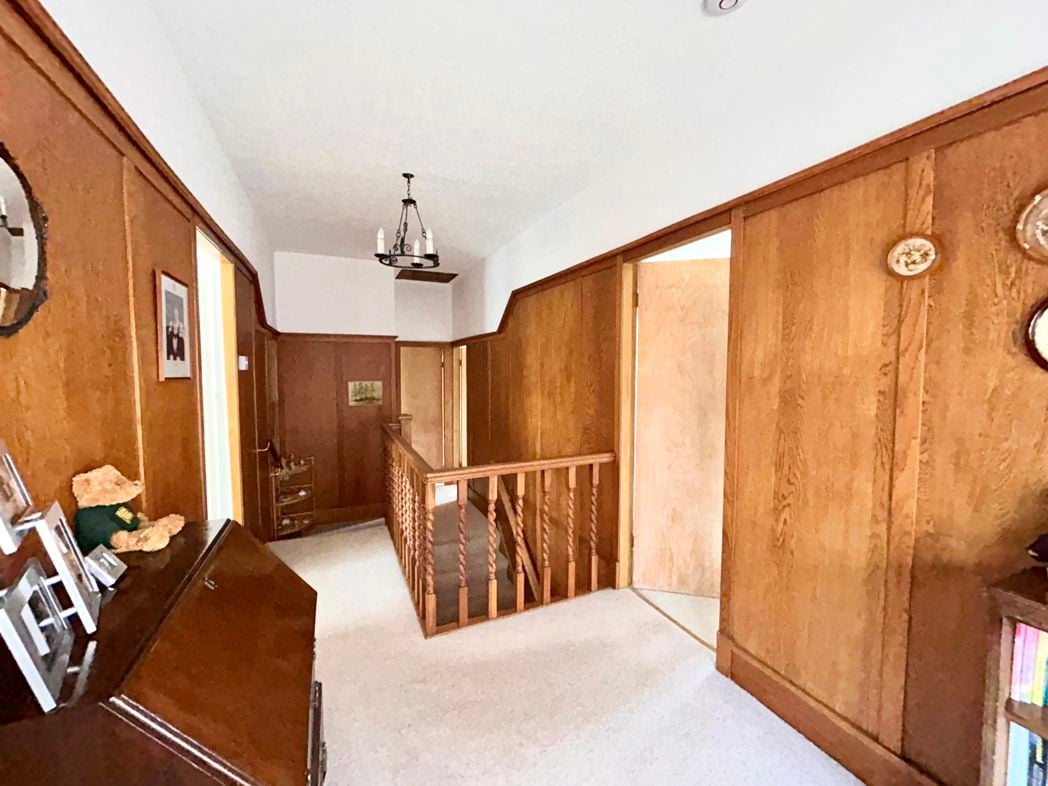 Property image 15 of 23