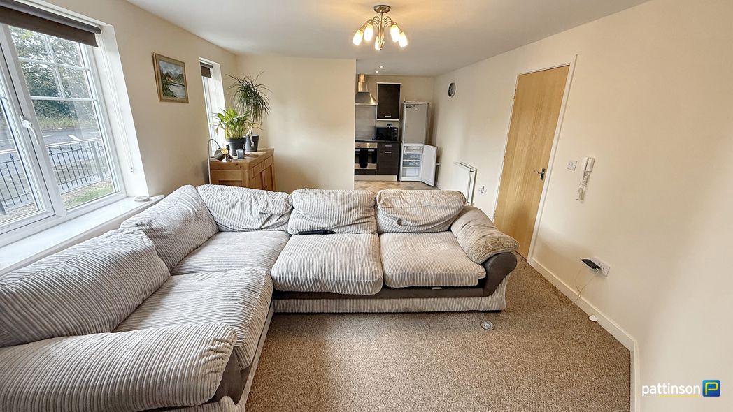 Property image 7 of 15