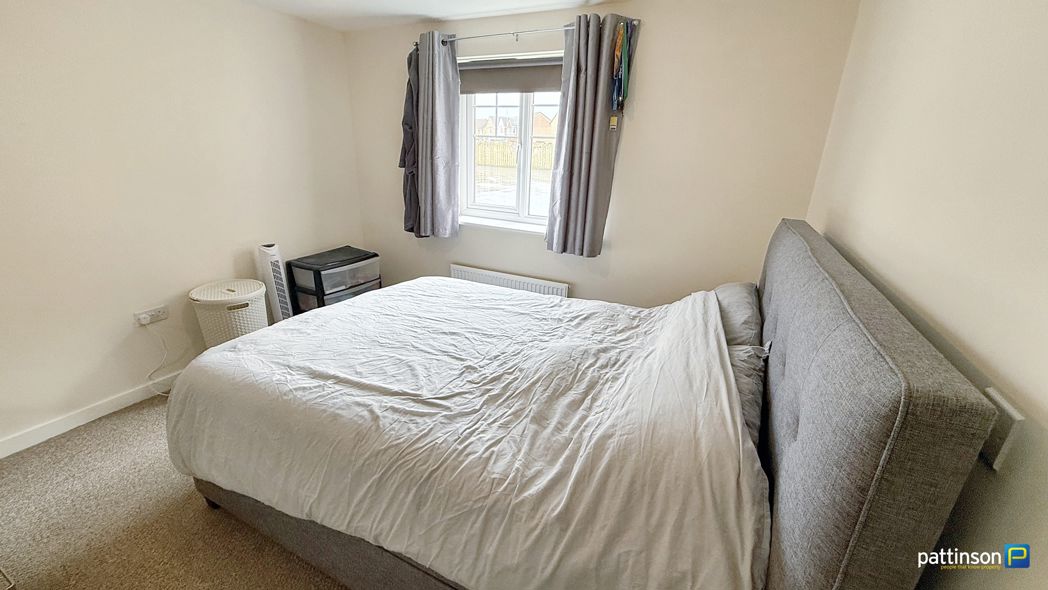 Property image 8 of 15