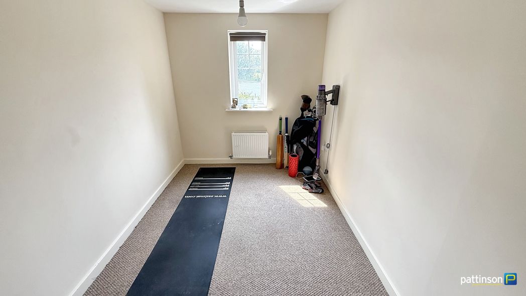 Property image 12 of 15