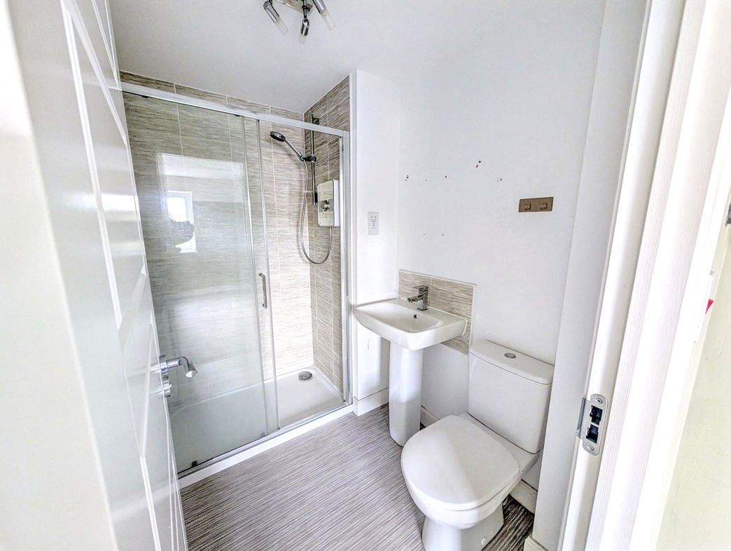 Ensuite