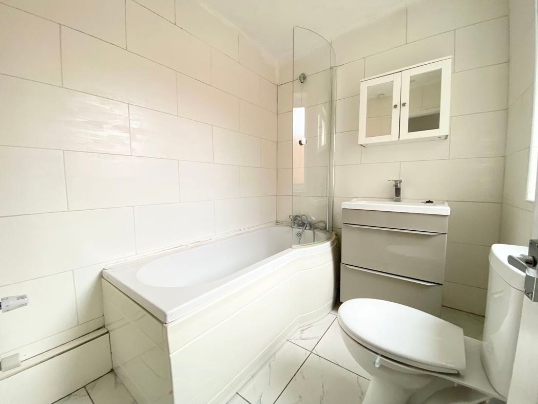 Property image 6 of 13