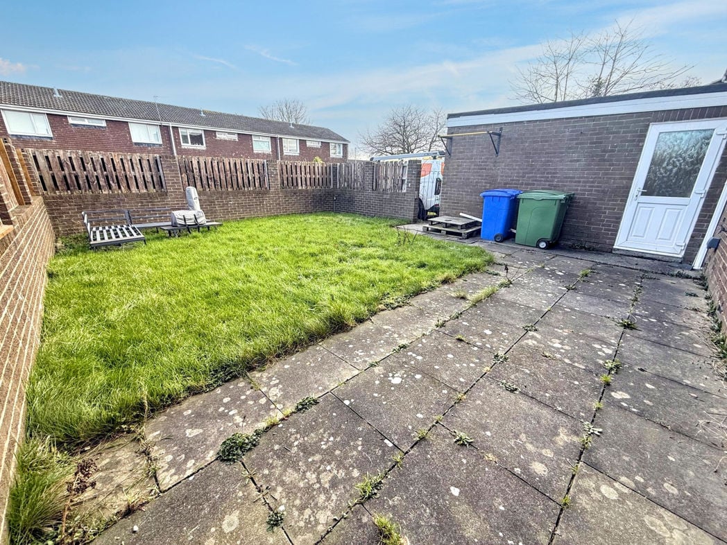 Property image 11 of 11