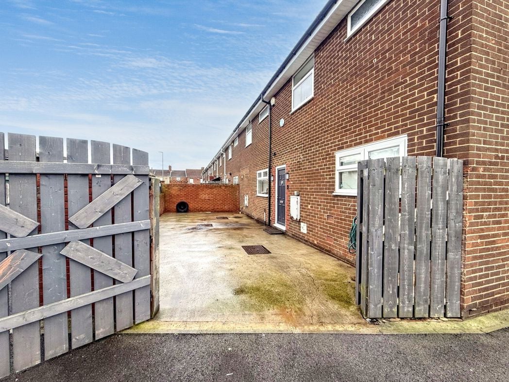 Property image 1 of 16