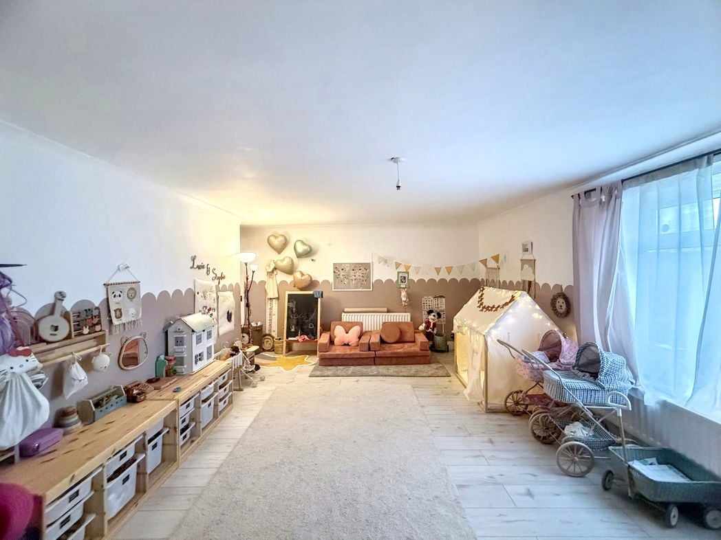 Property image 6 of 16