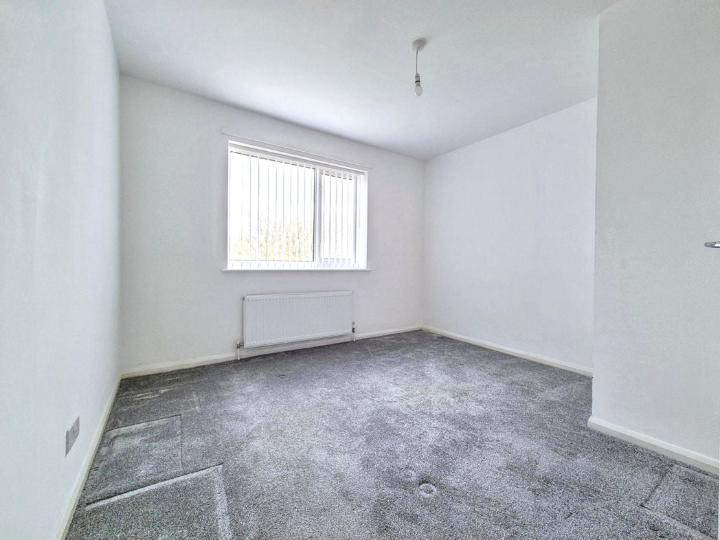 Property image 10 of 15
