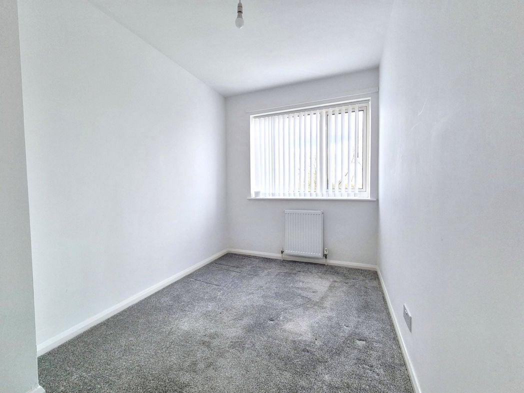 Property image 12 of 15