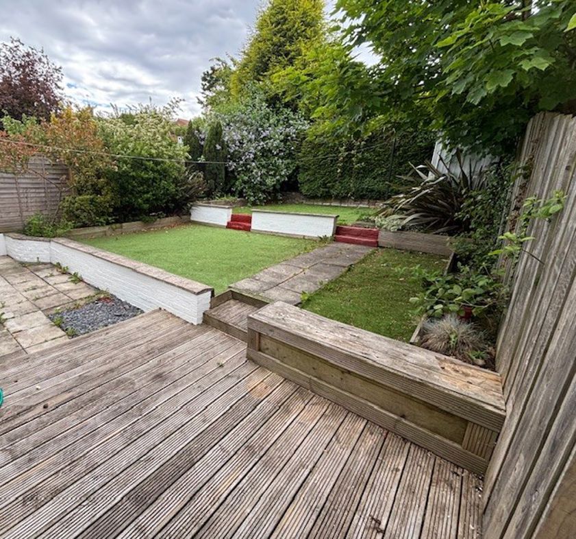 Property image 11 of 12