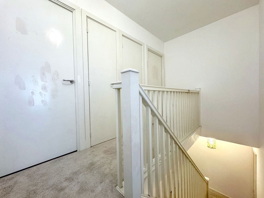 Property image 17 of 28