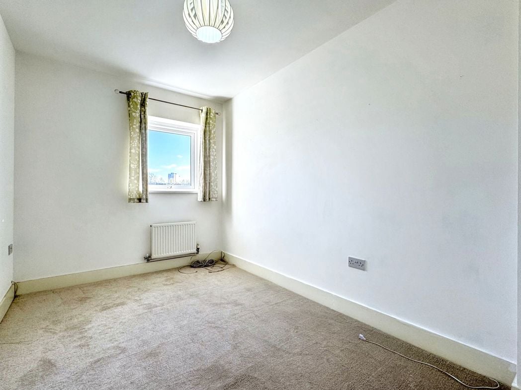 Property image 22 of 28