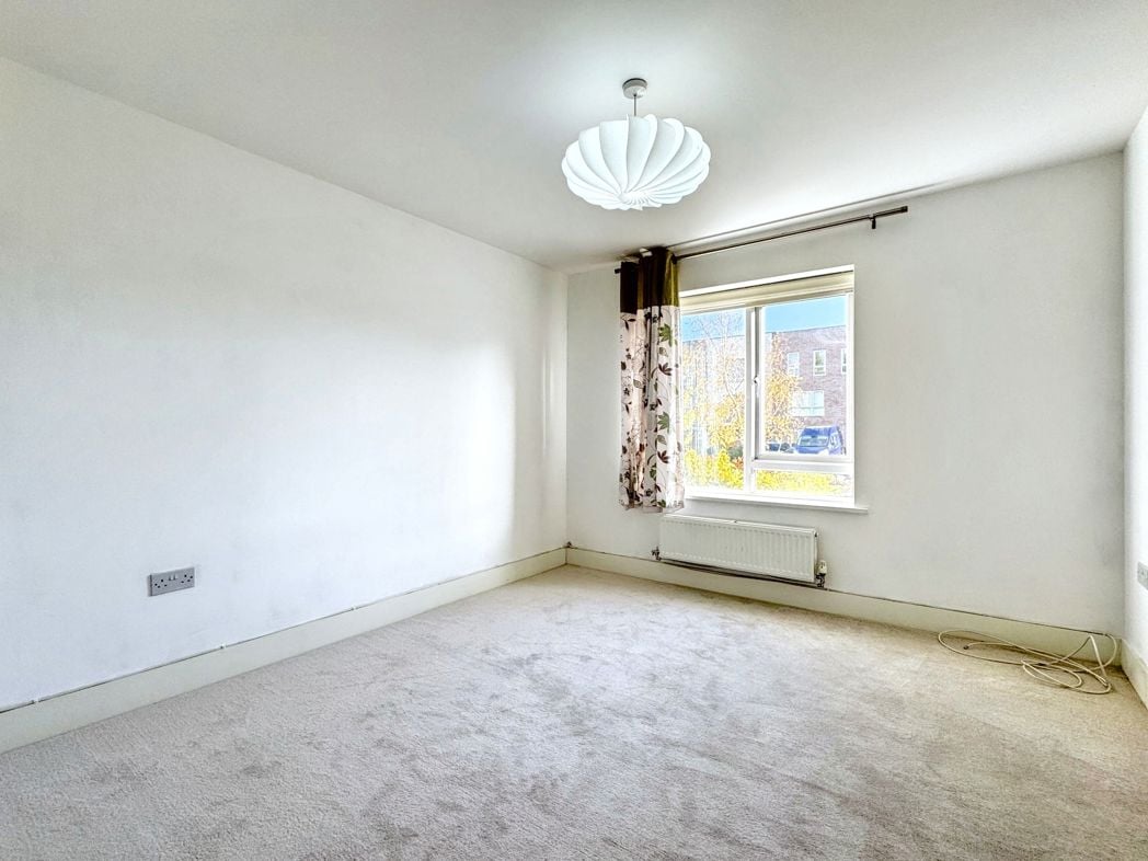 Property image 14 of 28