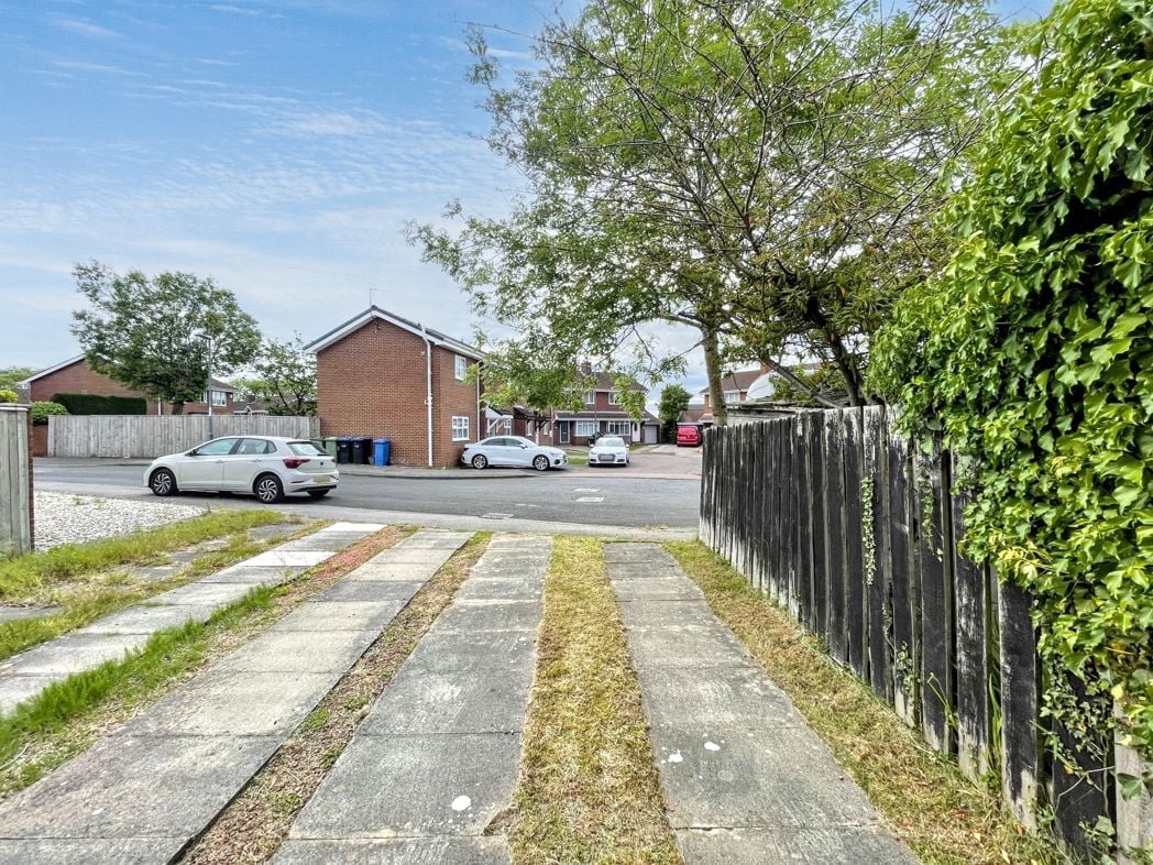 Property image 13 of 14