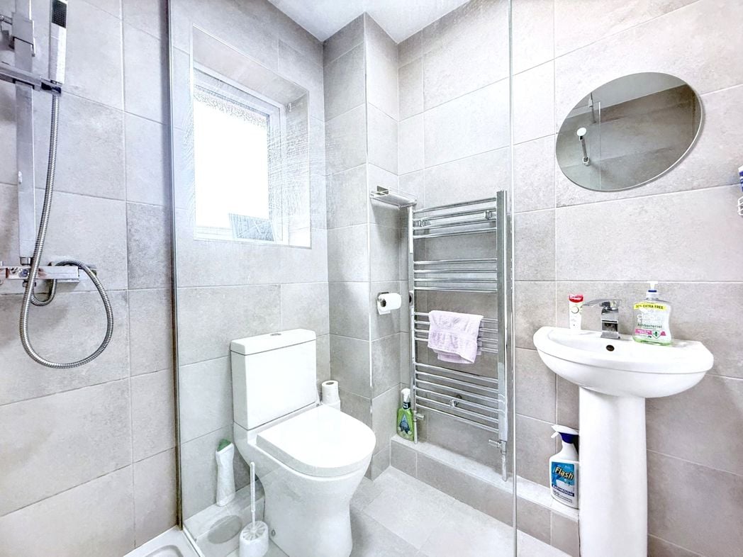 Property image 10 of 14